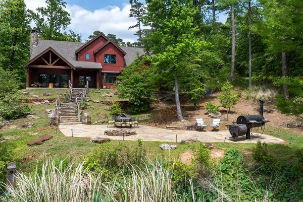 $1,500,000 | 913 Private Road 6665, Mineola, TX 75773
