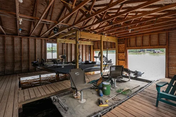 $1,500,000 | 913 Private Road 6665, Mineola, TX 75773