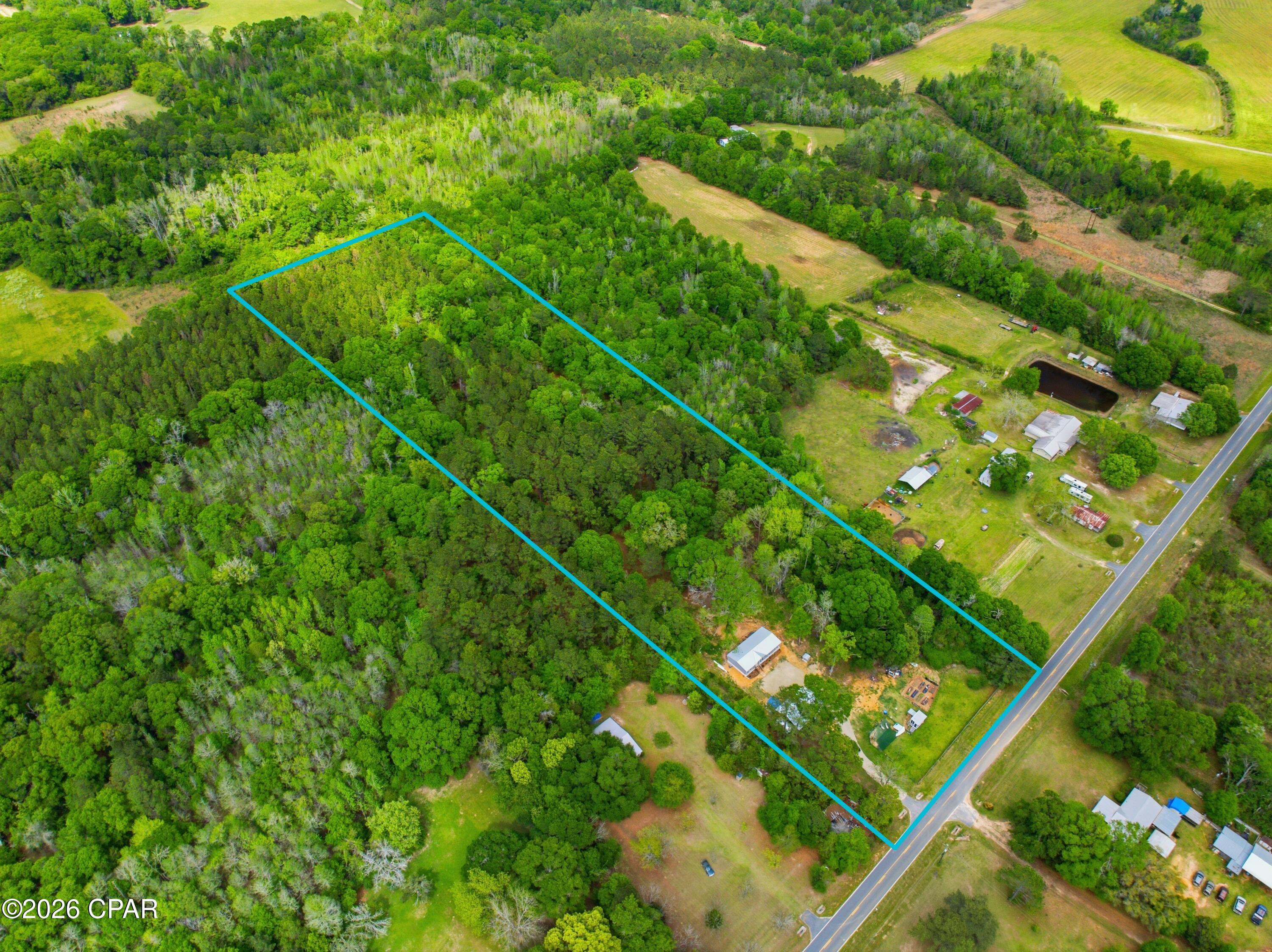 650 Satellite Road Graceville, FL 32440 - Photo 2 of 49