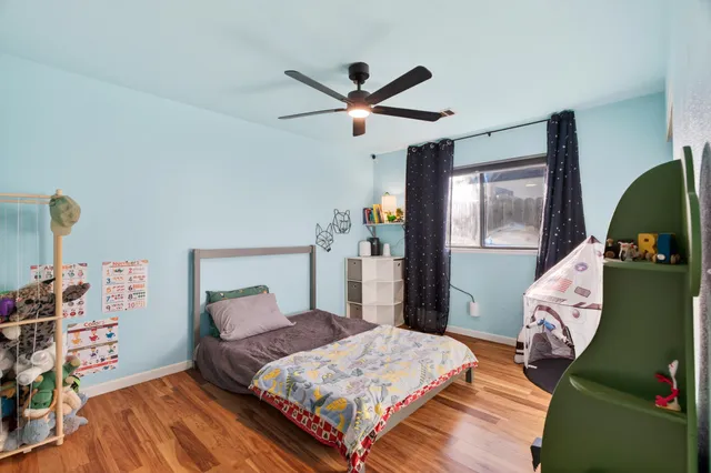 $385,000 | 3733 Capricorn Way, Redding, CA 96002