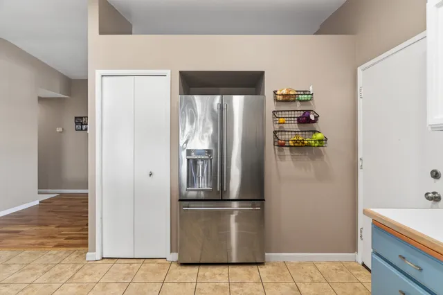 $385,000 | 3733 Capricorn Way, Redding, CA 96002