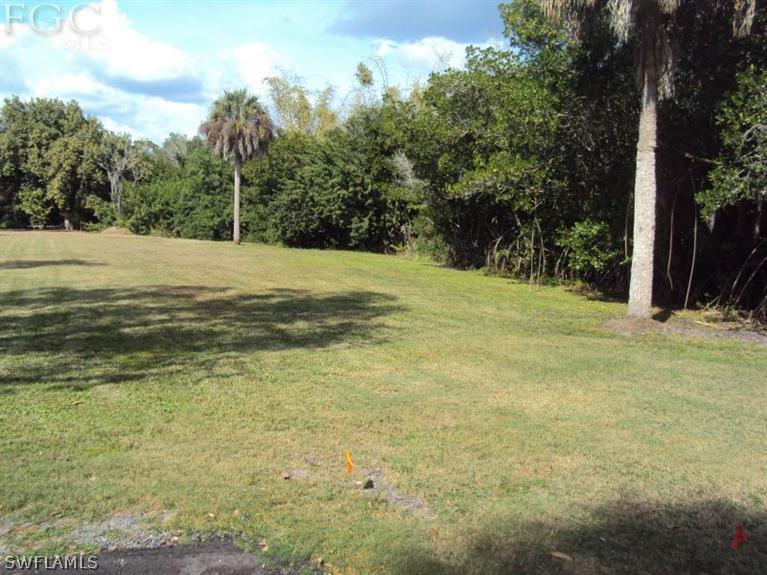 1854 Stevenson Road North Fort Myers, FL 33917 - Photo 4 of 8 Gallery Image 4