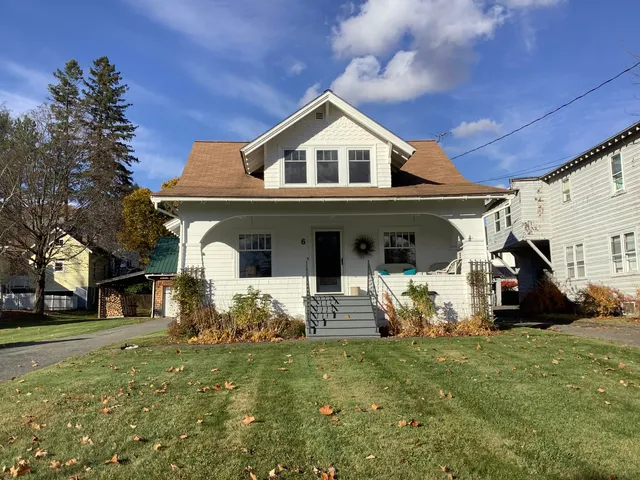 $199,900 | 6 Franklin Street, Caribou, ME 04736