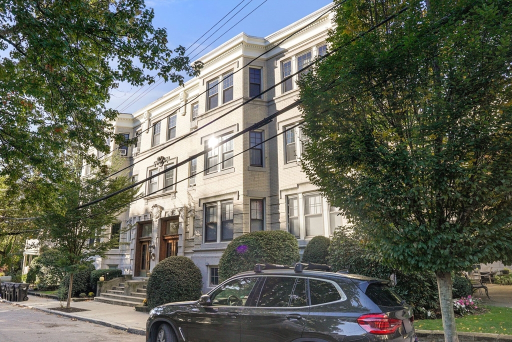 30 Kilsyth Road, Unit 3 Brookline, MA 02445 - Photo 11 of 11 a front view of a building with trees