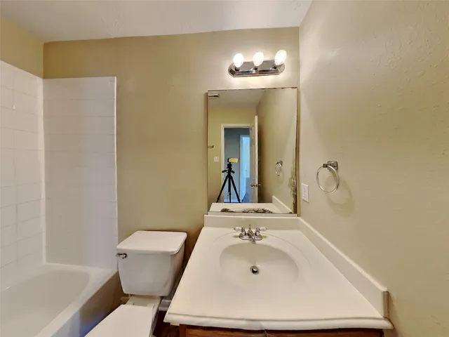 a bathroom with a bathtub