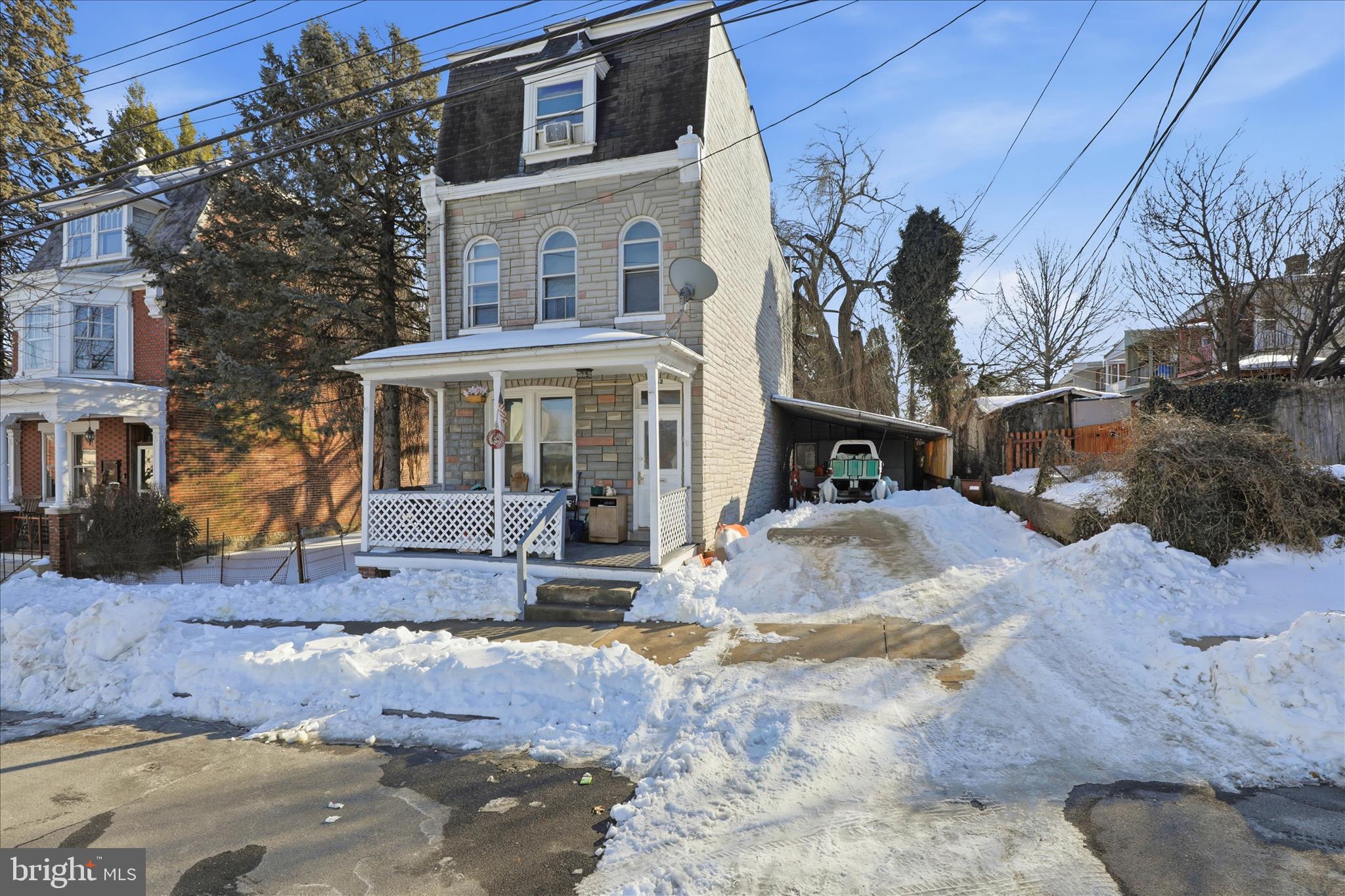 642 2nd Street Lancaster, PA 17603 - Photo 2 of 9 Front view-2 Units