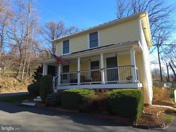 $674,990 | 18280 Clayton Hall Road, Bluemont, VA 20135
