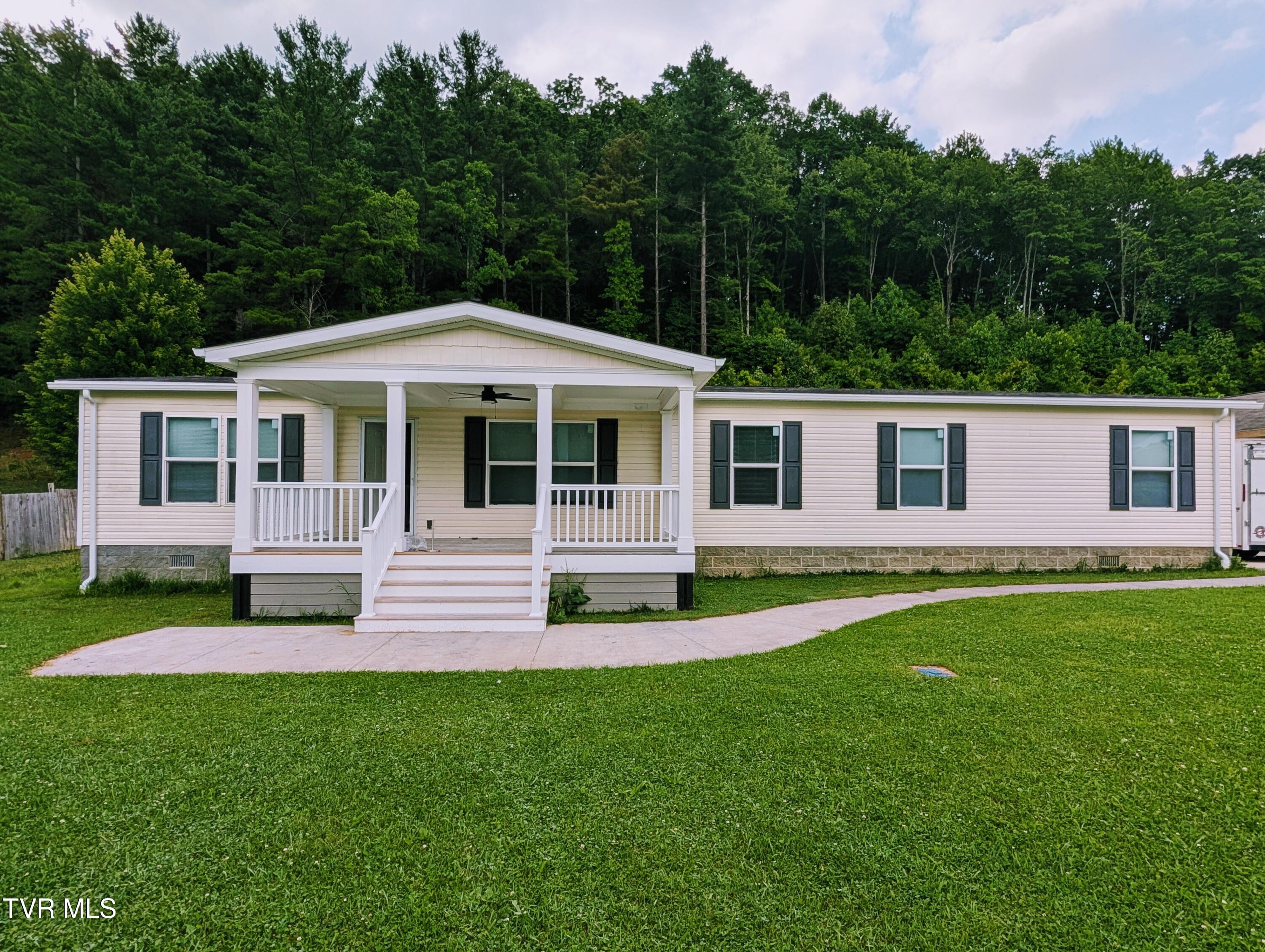 6212 Pinewood Forest Road Wise, VA 24293 - Photo 1 of 27 6370