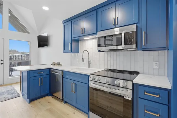 $379,000 | 3007 Upcreek Alley, Unit 6, Strawn, TX 76475