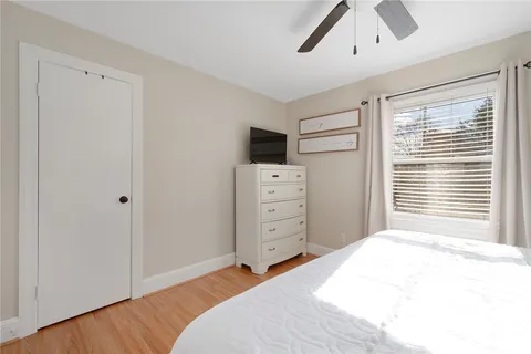 $365,000 | 350 Fort Street, East Providence, RI 02914