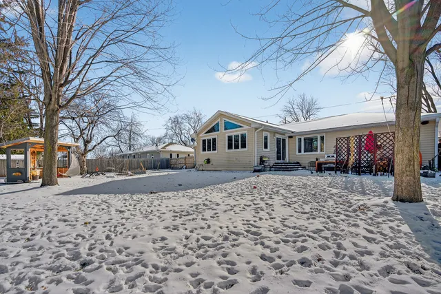 $325,000 | 726 Jackson Street, Marengo, IL 60152