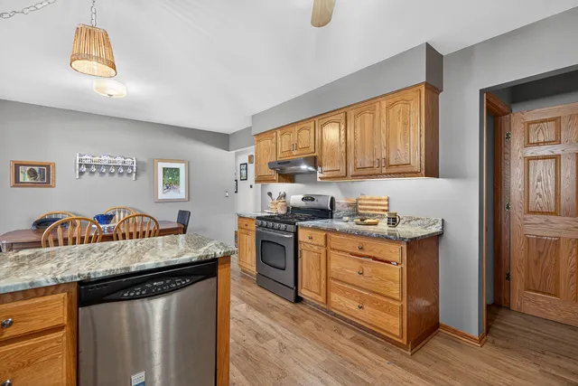 $325,000 | 726 Jackson Street, Marengo, IL 60152