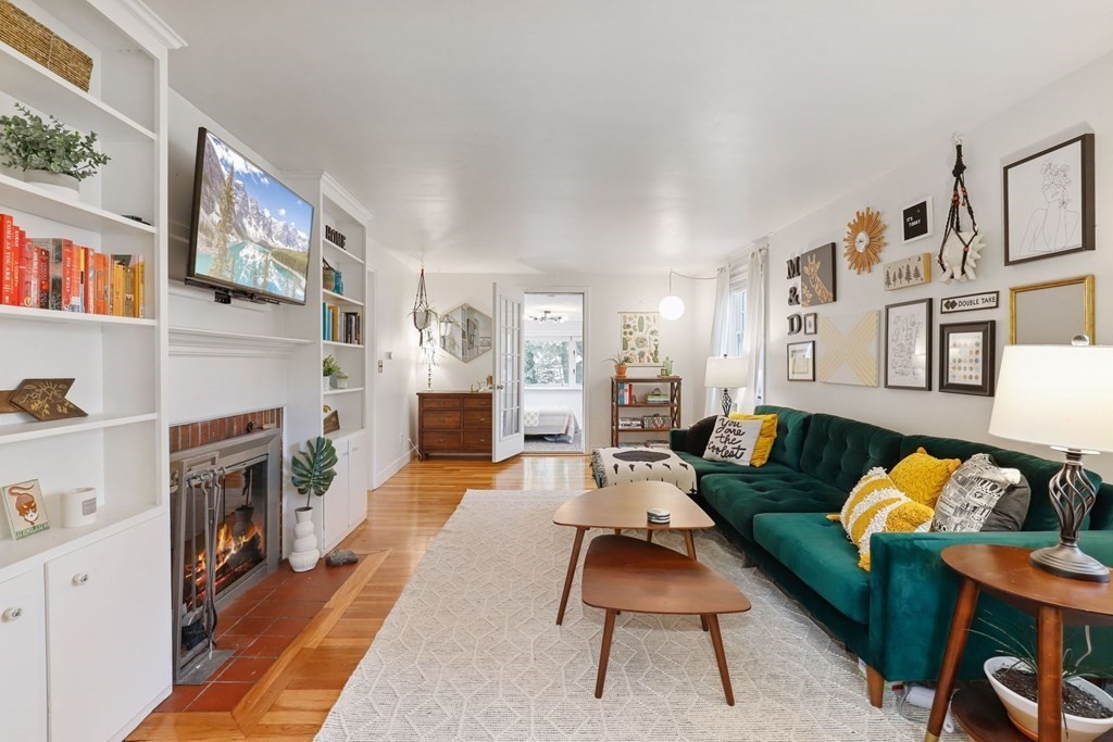 110 Spring Street Arlington, MA 02476 - Photo 4 of 42 Gallery Image 4