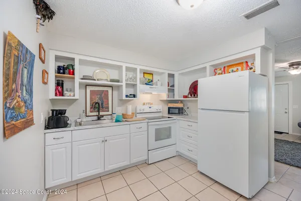 $1,500 | 881 Sarno Road, Melbourne, FL 32935