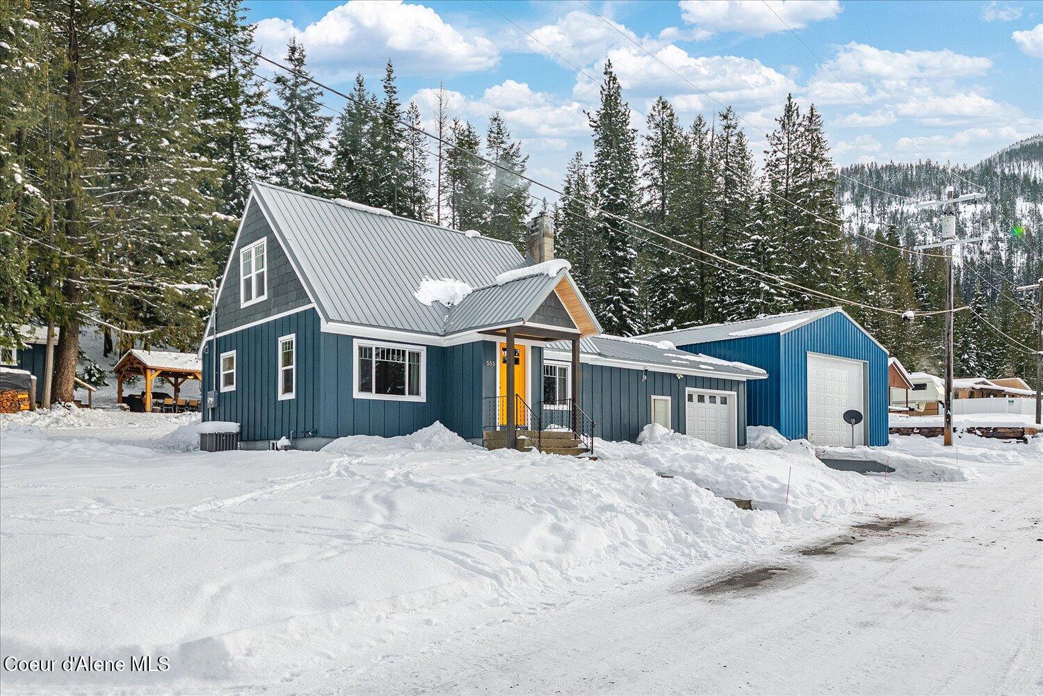 555 8th Street Mullan, ID 83846 - Photo 2 of 94 002-555 8th St 001