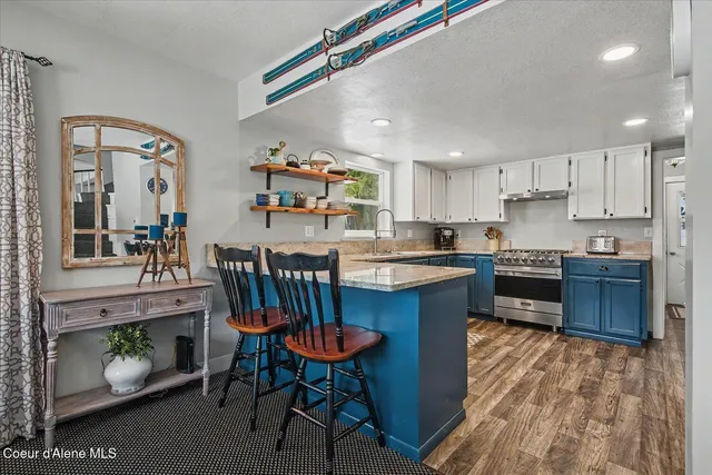 $385,000 | 555 8th Street, Mullan, ID 83846