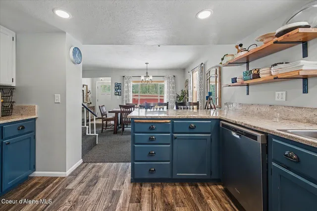 $385,000 | 555 8th Street, Mullan, ID 83846