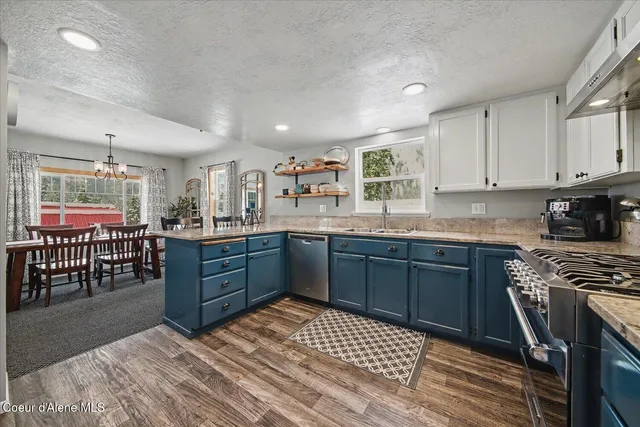 $385,000 | 555 8th Street, Mullan, ID 83846