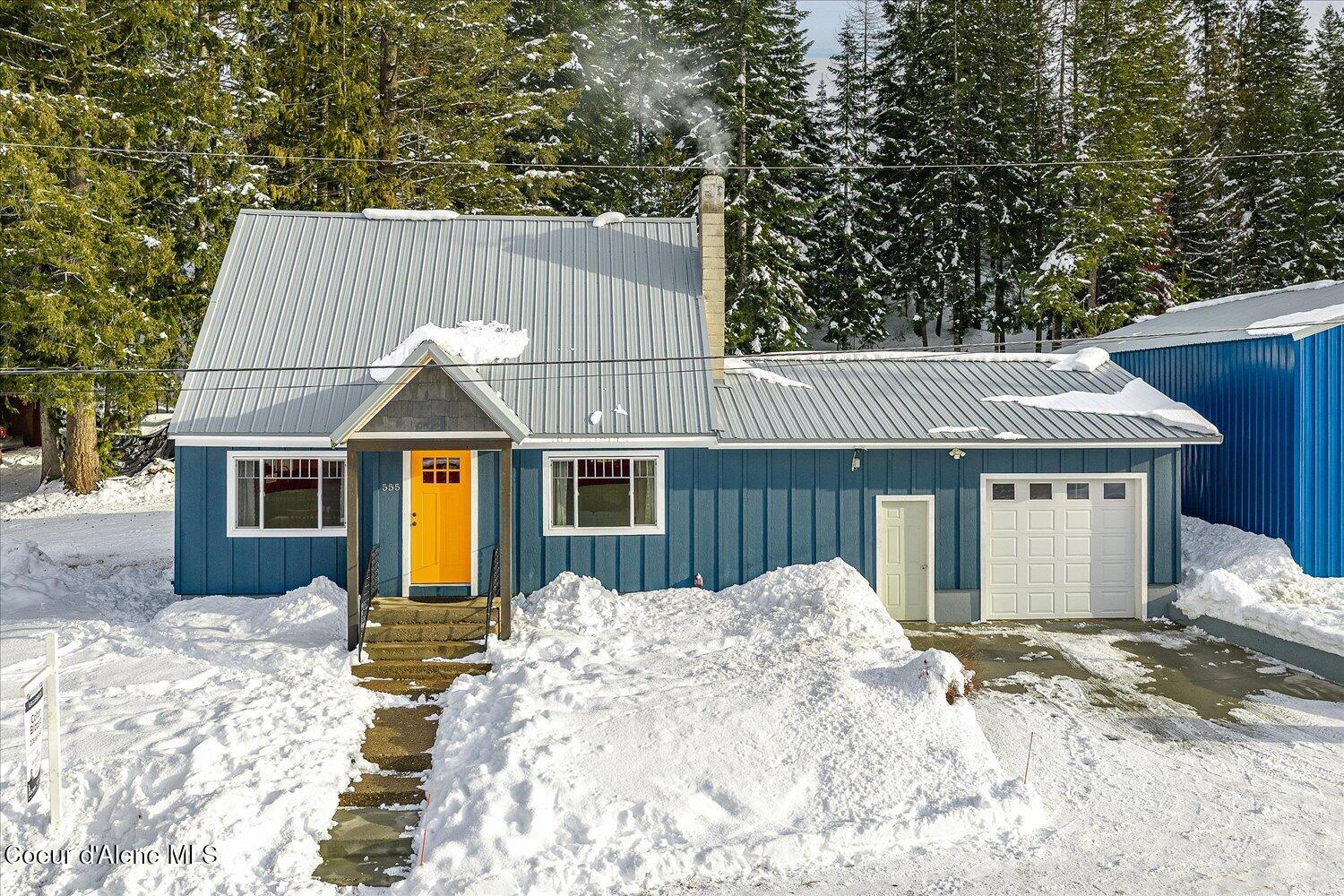 555 8th Street Mullan, ID 83846 - Photo 4 of 94 004-555 8th St 003