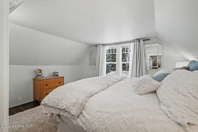 $385,000 | 555 8th Street, Mullan, ID 83846