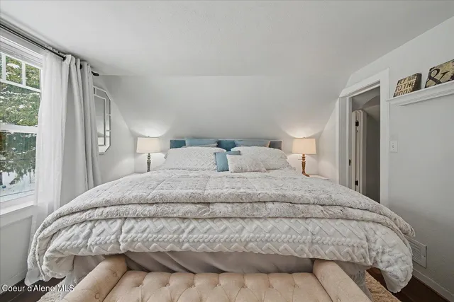 $385,000 | 555 8th Street, Mullan, ID 83846