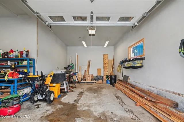 $385,000 | 555 8th Street, Mullan, ID 83846