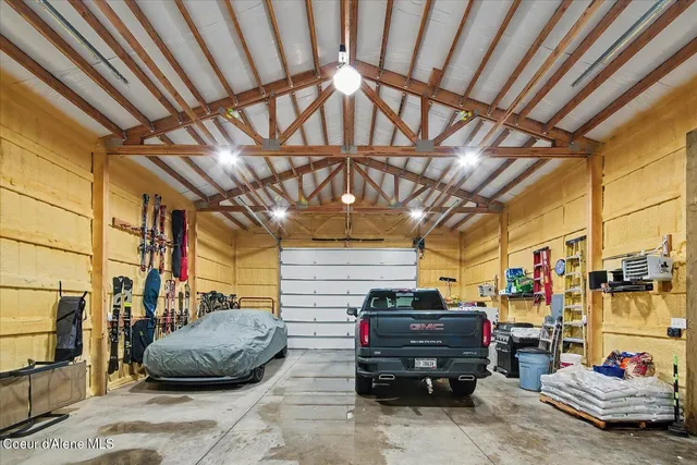 $385,000 | 555 8th Street, Mullan, ID 83846