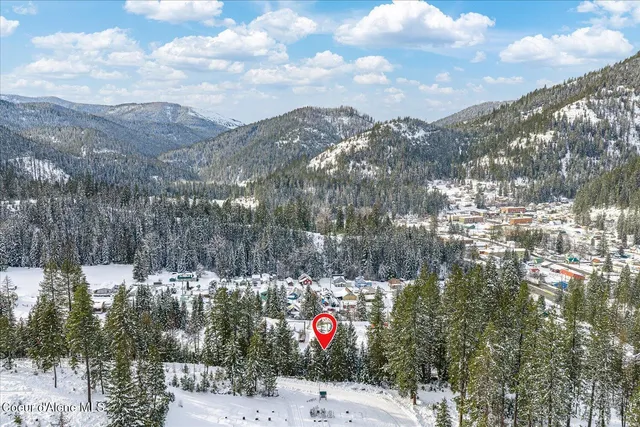 $385,000 | 555 8th Street, Mullan, ID 83846