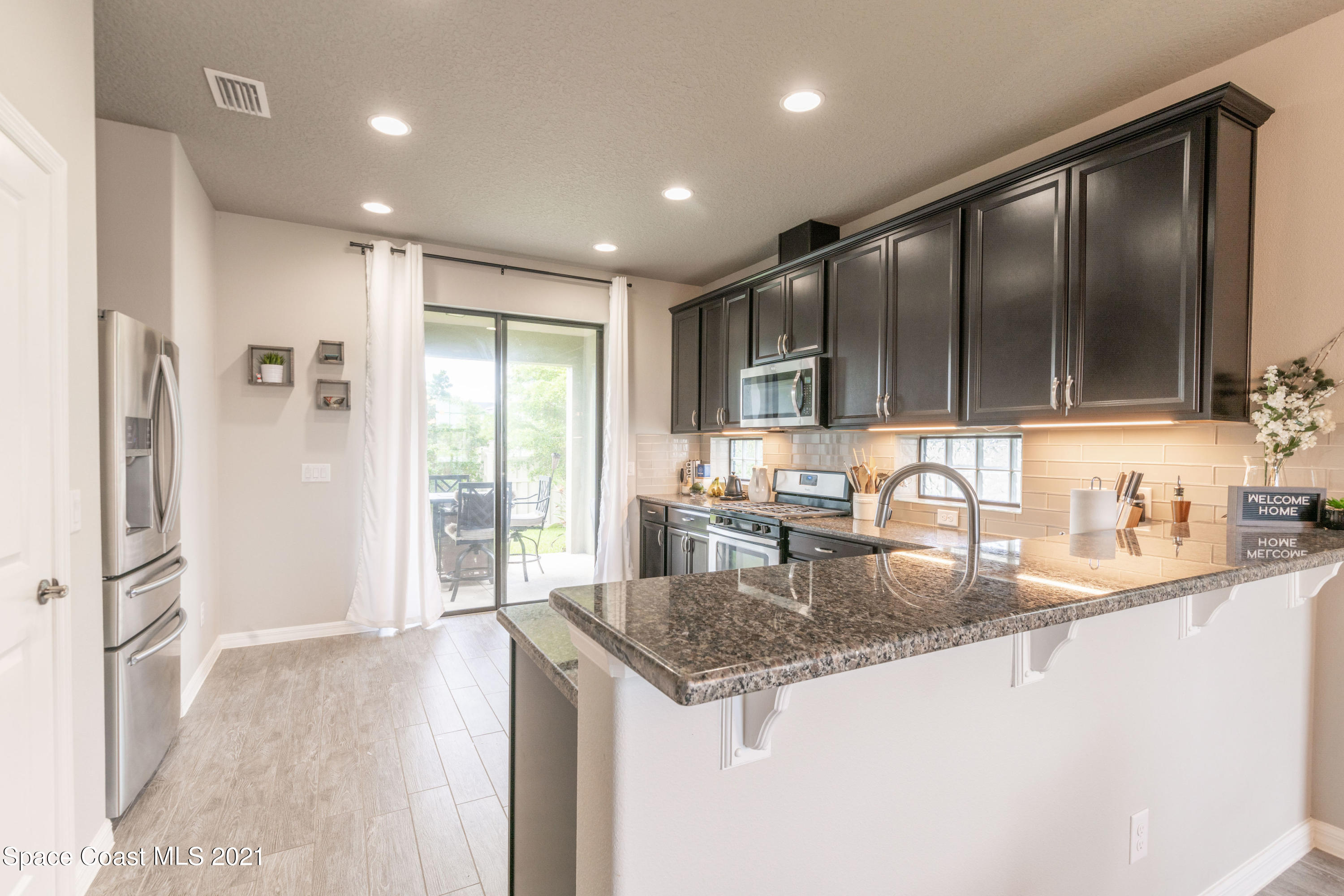 2882 Amethyst Way Melbourne, FL 32940 - Photo 24 of 25 NZ7_8057