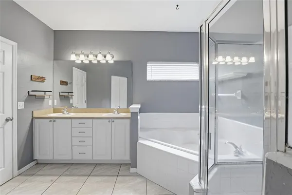 $389,000 | 7513 Southwest 85th Drive, Gainesville, FL 32608