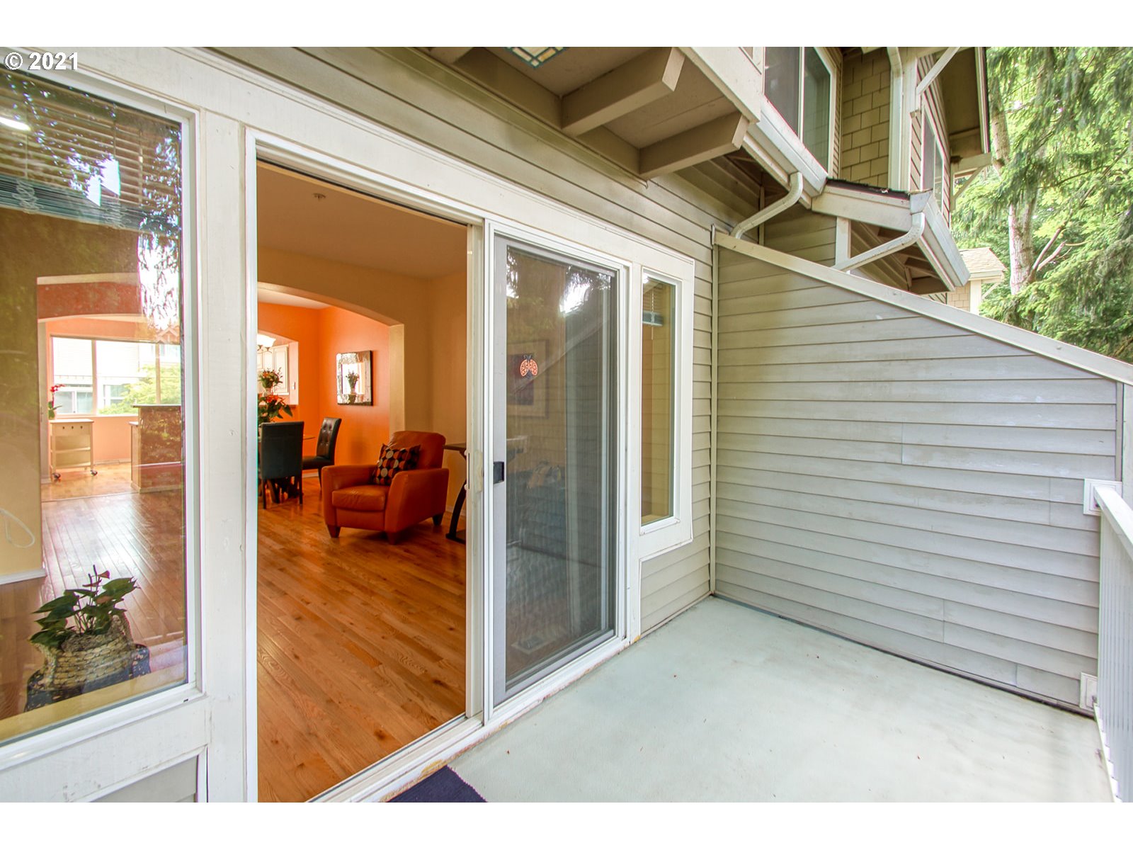14188 Southwest Barrows Road, Unit 62 Tigard, OR 97223 - Photo 11 of 32 Gallery Image 11