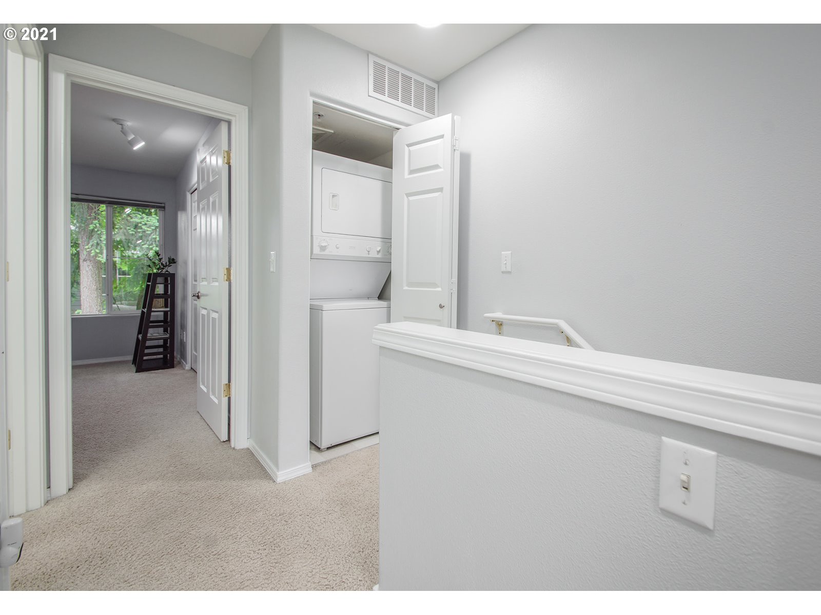 14188 Southwest Barrows Road, Unit 62 Tigard, OR 97223 - Photo 19 of 32 Gallery Image 19