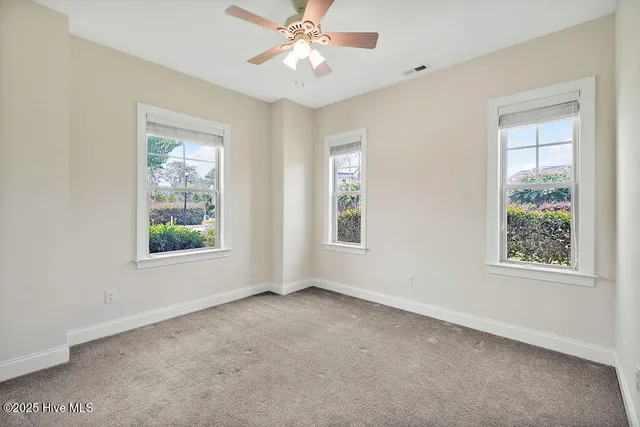 $2,295 | 4164 Cambridge Cove Road, Unit 1, Southport, NC 28461