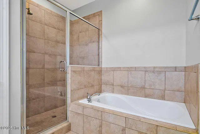 $2,295 | 4164 Cambridge Cove Road, Unit 1, Southport, NC 28461