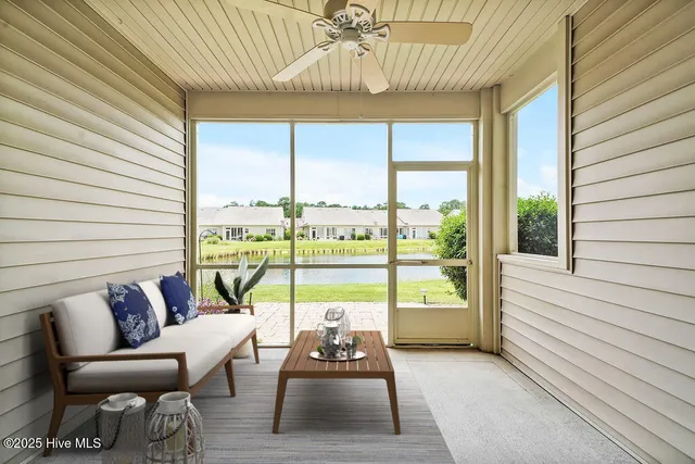 $2,295 | 4164 Cambridge Cove Road, Unit 1, Southport, NC 28461