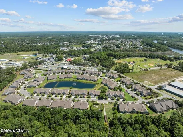 $2,295 | 4164 Cambridge Cove Road, Unit 1, Southport, NC 28461