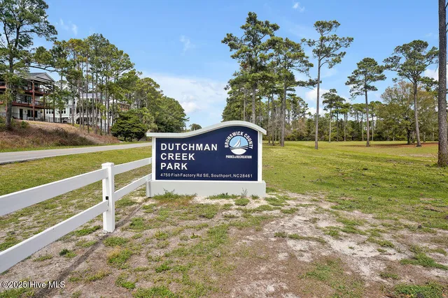 $2,295 | 4164 Cambridge Cove Road, Unit 1, Southport, NC 28461