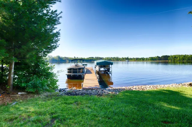 $609,000 | 2374 East Cabin Circle, Makinen, MN 55763