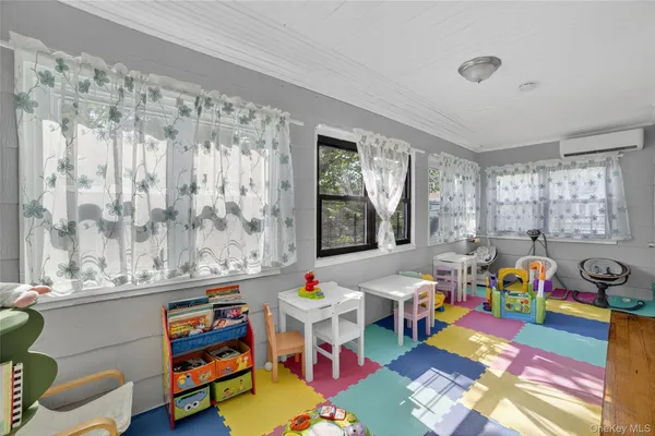 $900,000 | 439 South 7th Avenue, Mount Vernon, NY 10550