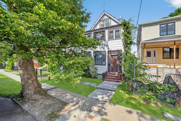 $900,000 | 439 South 7th Avenue, Mount Vernon, NY 10550