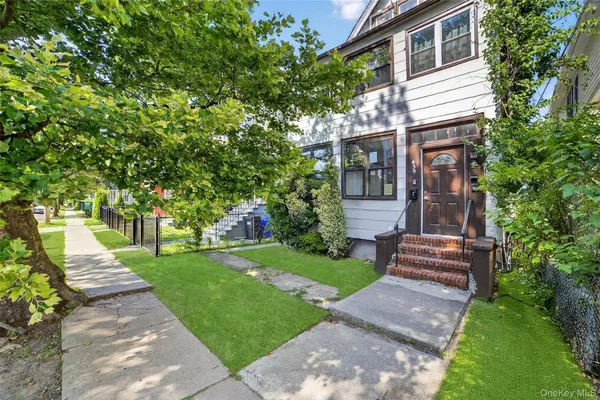 $900,000 | 439 South 7th Avenue, Mount Vernon, NY 10550