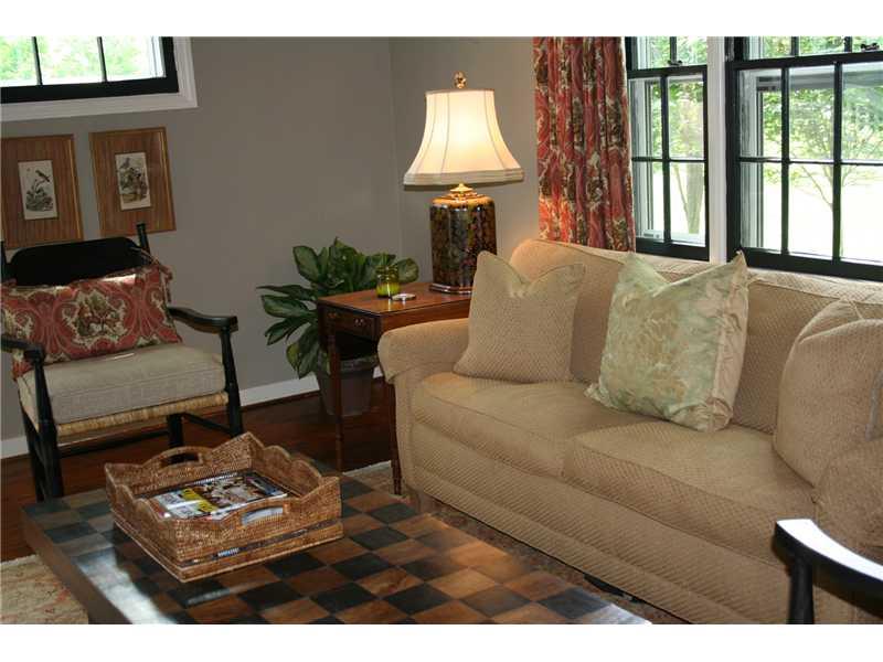 638 Backbone Road Sewickley Heights, PA 15143 - Photo 22 of 25 Other. Guest House Living Room