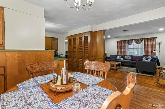 $264,000 | 458 Cherry Drive, Ste. Genevieve, MO 63670