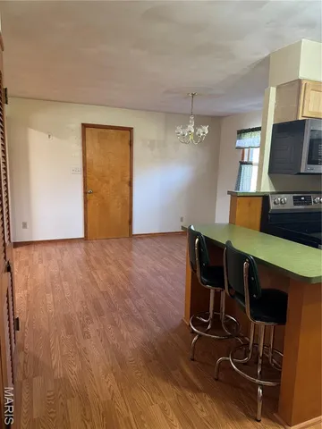 $264,000 | 458 Cherry Drive, Ste. Genevieve, MO 63670