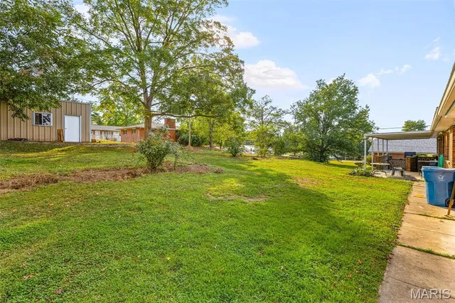 $264,000 | 458 Cherry Drive, Ste. Genevieve, MO 63670