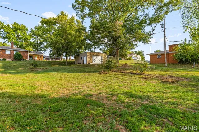 $264,000 | 458 Cherry Drive, Ste. Genevieve, MO 63670