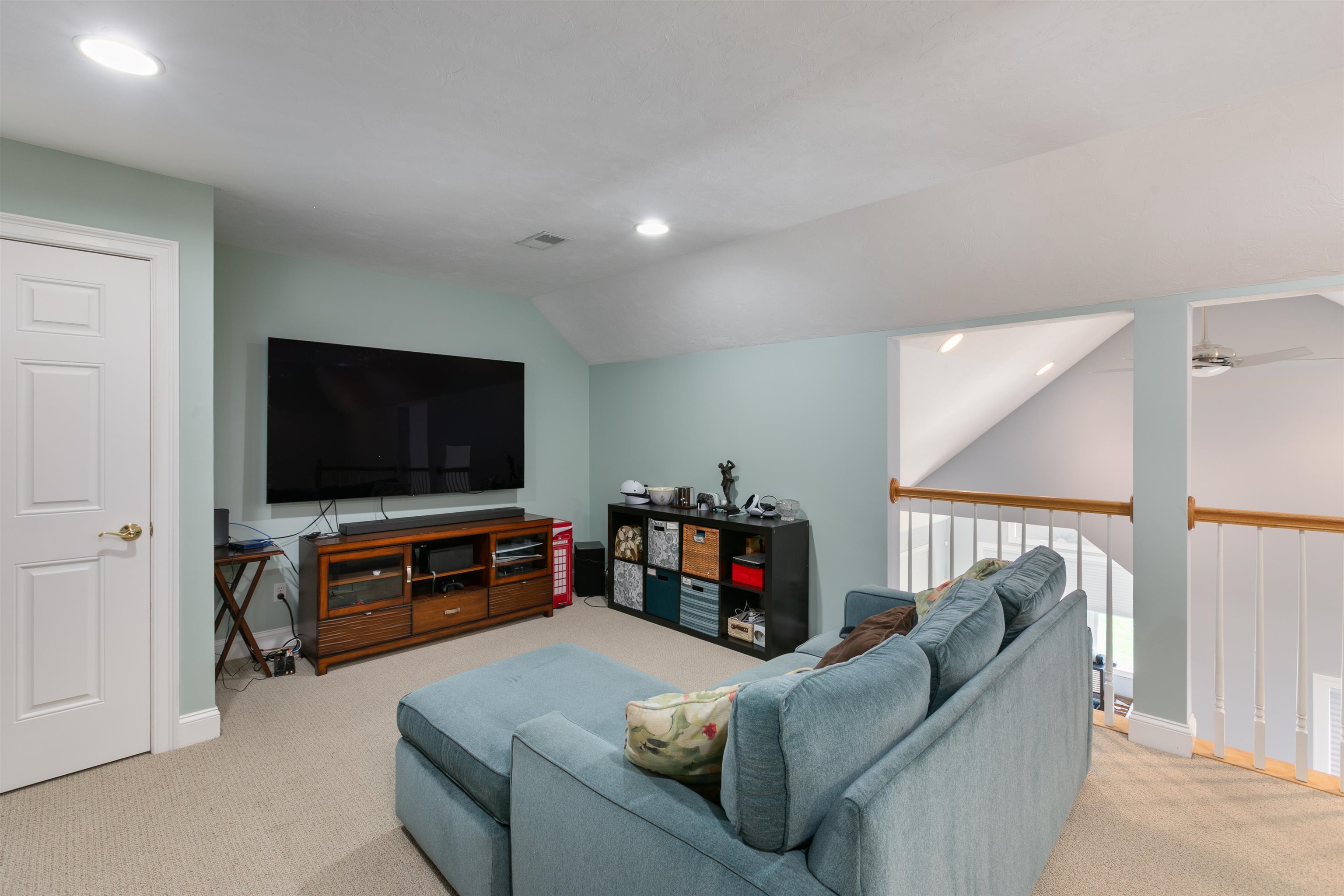 8 Crockett's Way Stratham, NH 03885 - Photo 21 of 34