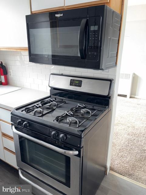 2500 Q Street Northwest, Unit 741 Washington, DC 20007 - Photo 11 of 20 Range and Microwave