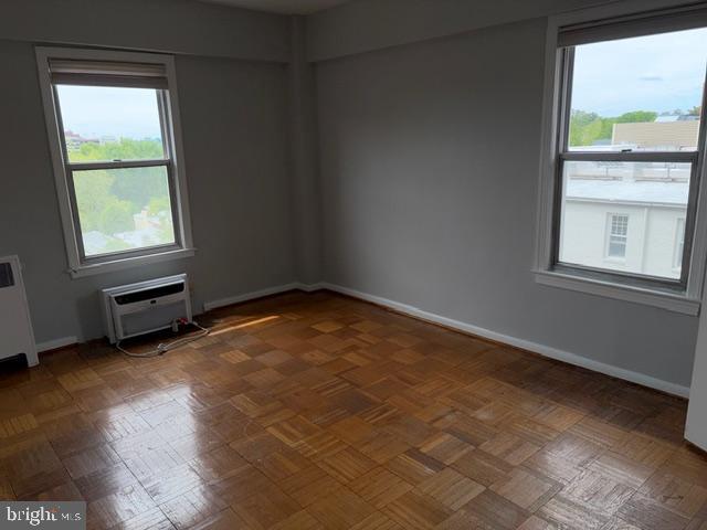 2500 Q Street Northwest, Unit 741 Washington, DC 20007 - Photo 12 of 20 BR w/ 2 windows