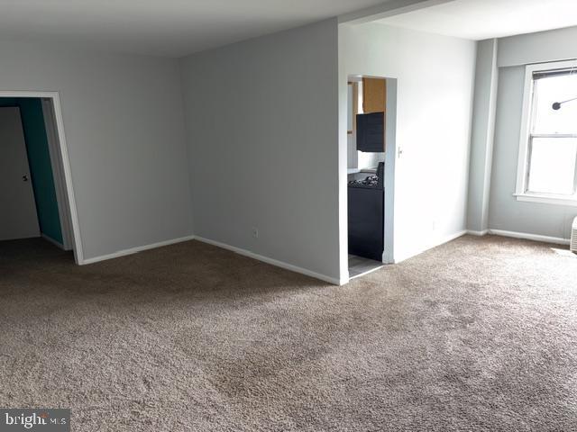2500 Q Street Northwest, Unit 741 Washington, DC 20007 - Photo 8 of 20 LR-entry on left/Kitchen to right